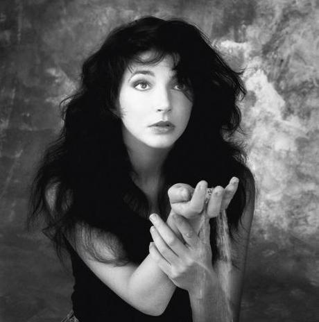 Blonde & Idiote Bassesse Inoubliable********************The Sensual World de Kate Bush