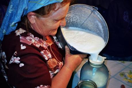 JOHN PETER ASKEW – WE II – PHOTOGRAPHS FROM RUSSIA 1996-2017