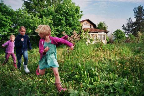 JOHN PETER ASKEW – WE II – PHOTOGRAPHS FROM RUSSIA 1996-2017