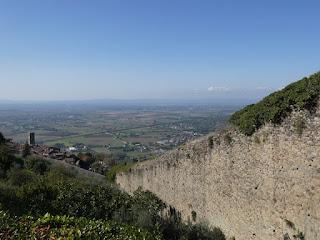 Sous le soleil de Toscane, les comparaisons et vivre au-dessus des nuages