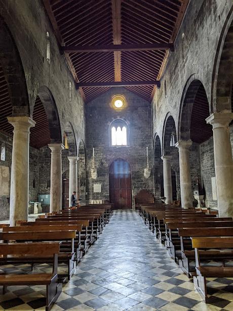 Porto Venere, le port de Vénus. Un texte de Dominique Durandy — 38 photographies Porto Venere, le port de Vénus. Un texte de Dominique Durandy — 38 photographies