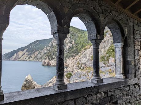 Porto Venere, le port de Vénus. Un texte de Dominique Durandy — 38 photographies Porto Venere, le port de Vénus. Un texte de Dominique Durandy — 38 photographies