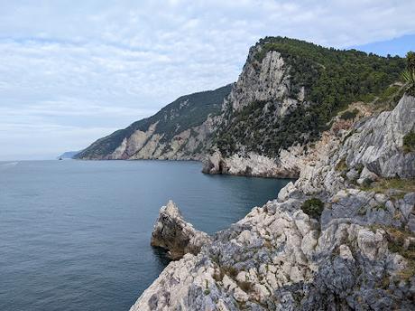 Porto Venere, le port de Vénus. Un texte de Dominique Durandy — 38 photographies Porto Venere, le port de Vénus. Un texte de Dominique Durandy — 38 photographies