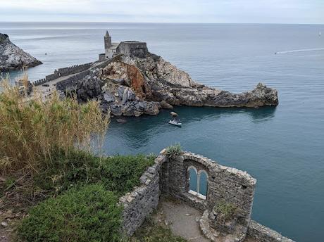 Porto Venere, le port de Vénus. Un texte de Dominique Durandy — 38 photographies Porto Venere, le port de Vénus. Un texte de Dominique Durandy — 38 photographies