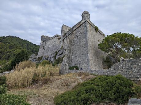 Porto Venere, le port de Vénus. Un texte de Dominique Durandy — 38 photographies Porto Venere, le port de Vénus. Un texte de Dominique Durandy — 38 photographies