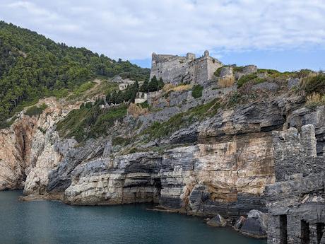 Porto Venere, le port de Vénus. Un texte de Dominique Durandy — 38 photographies Porto Venere, le port de Vénus. Un texte de Dominique Durandy — 38 photographies