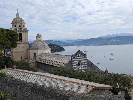 Porto Venere, le port de Vénus. Un texte de Dominique Durandy — 38 photographies Porto Venere, le port de Vénus. Un texte de Dominique Durandy — 38 photographies
