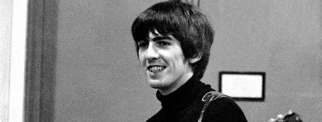 George Harrison explique comment il a voulu donner son argent.