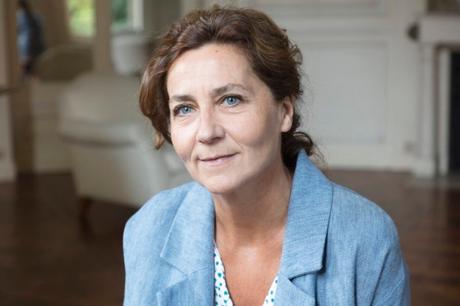 Notre si chère vieille dame auteur