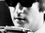 instrument musique dont John Lennon aimé jouer était l’harmonica