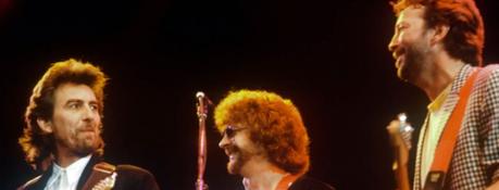 George Harrison a dit qu’il avait ” piégé ” Jeff Lynne pour qu’il travaille avec lui sur ” Cloud Nine “.