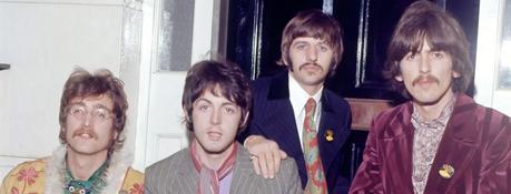 John Lennon a déclaré que les Beatles se moquaient de son interview très sévère à leur égard. John Lennon a déclaré que les Beatles se moquaient de son interview très sévère à leur égard.