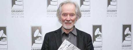 Klaus Voormann, à propos du design de “Revolver” des Beatles : “Les cheveux sont très importants”.