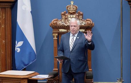 Épais Brouillard Épais Brouillard