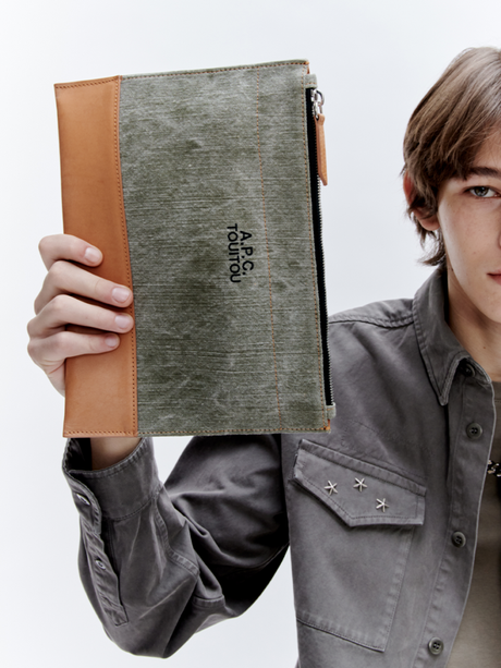 A.P.C. célèbre ses 35 ans avec son Interaction #17 A.P.C. célèbre ses 35 ans avec son Interaction #17