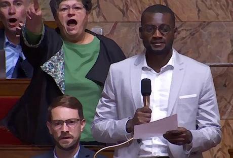 Carlos Martens Bilongo, député FI, victime d'une interpellation raciste
