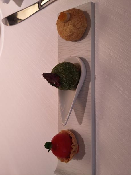 Au sommet de l’Olympe chez Mavrommatis Au sommet de l’Olympe chez Mavrommatis