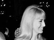 John Lennon choc étoiles lors d’une soirée, alors qu’il était personne plus célèbre pièce”.