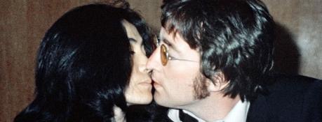 May Pang pensait que Yoko Ono essayait délibérément d'embarrasser John Lennon.