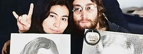 May Pang a déclaré que John Lennon aimait être contrôlé par des femmes fortes : “John était comme un bébé”.