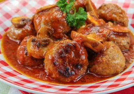 Boulettes de Boeuf en Sauce et Champignons WW