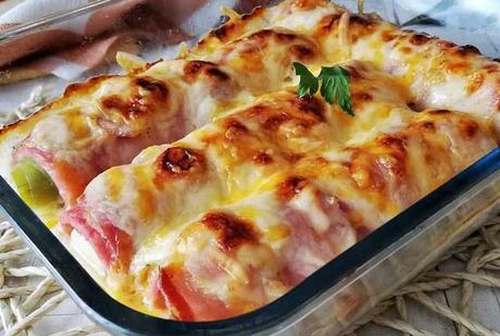 Gratin de roulés de poireaux au jambon ww