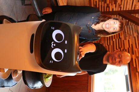 Le restaurant du sud du comté de Chester propose une technologie innovante en utilisant un robot comme serveuse – Daily Local