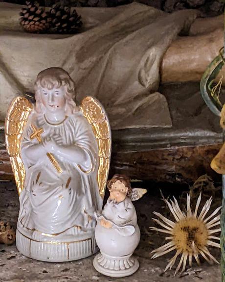 Scharnitz - Die Kapelle am Kalvarienberg / 11 Bilder - 11 photos / Scharnitz - La chapelle dévotionnelle sur le mont du calvaire (Fort St. Nikolo)