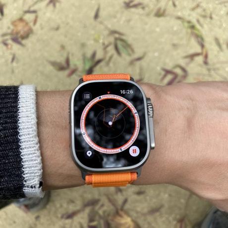 Apple Watch Ultra outdoor