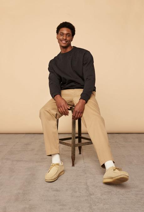 Dockers® continue à se réinventer sans oublier ses fondamentaux Dockers® continue à se réinventer sans oublier ses fondamentaux