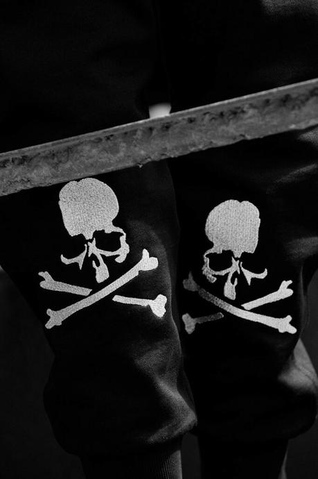 Carhartt WIP et Mastermind annoncent leur collaboration Carhartt WIP et Mastermind annoncent leur collaboration