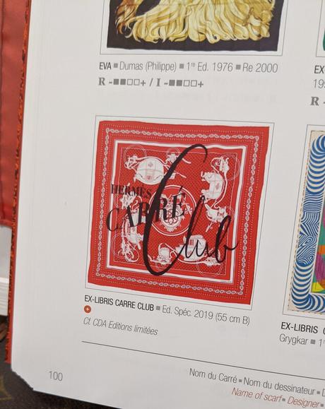 L’ouvrage carrés d’art IV : la dernière bible des carrés Hermes et/ou un investissement 69EE9C21-1345-4844-9B79-6269139BFBB8