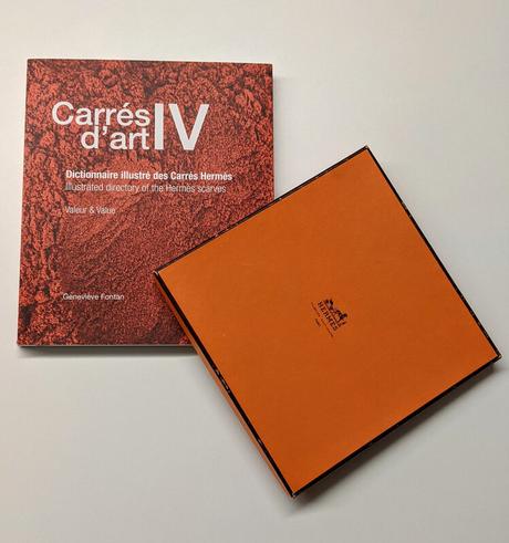 L’ouvrage carrés d’art IV : la dernière bible des carrés Hermes et/ou un investissement 8B631053-B0E0-46D4-AA13-3E39A002B50B