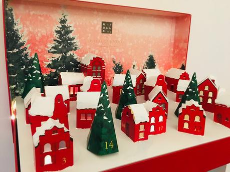 Calendrier de l'avent DELUXE Rituals - L'un des plus beaux calendriers de l'avent 2020 C990AABF-3C7D-4BD1-880D-E72EB7353114