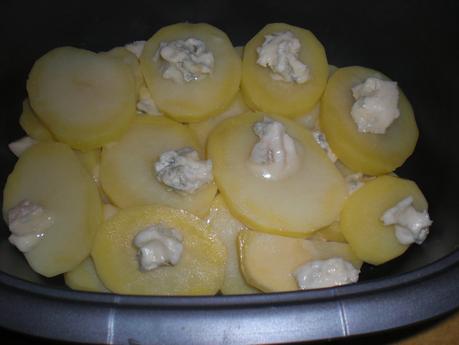 GRATIN DE POMMES DE TERRE AU GORGONZOLA CIMG1145