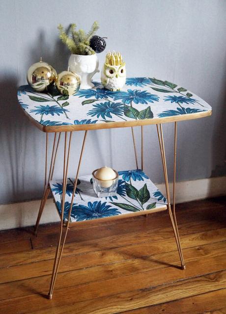 Desserte vintage pieds dorés - in situ