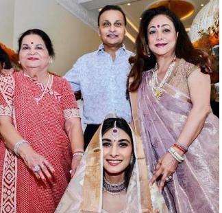 Tina Ambani publie un portrait de famille pour souhaiter à son neveu, Arjun Kothari, le jour de son 3e anniversaire de mariage
