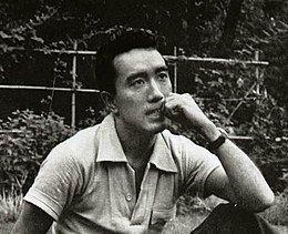 l'arme pour rendre la vie supportable. (Mishima)
