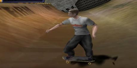 10 studios de jeux vidéo disparus et leur jeu le plus célèbre Un patineur roule sur un half-pipe de Tony Hawk's Pro Skater