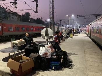 Inde,déménagement,déménager,goa,école,train,avion