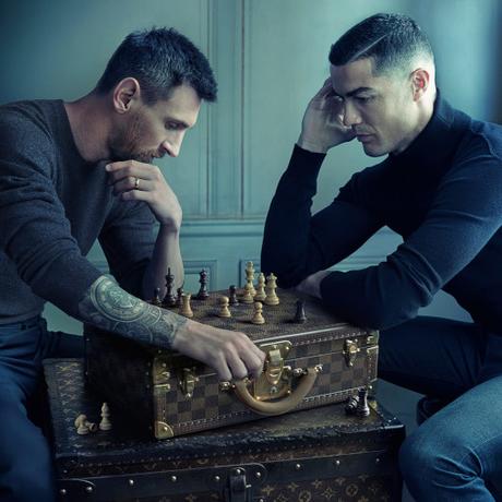 Pour Louis Vuitton, Ronaldo et Messi jouent aux échecs