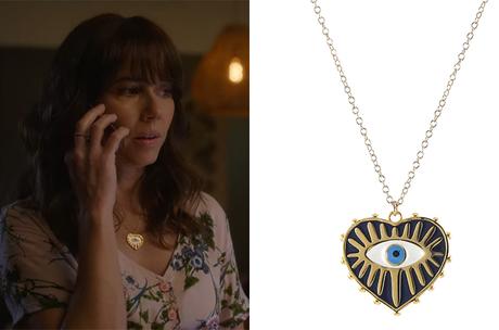 DEAD TO ME : Judy’s Evil Eye necklace in season 3