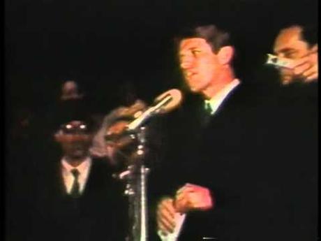 La Colline Où Elles Iront Peut-Être Y Mourir La Colline Où Elles Iront Peut-Être Y Mourir