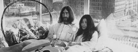 Signification des paroles de 'Happy Xmas (War Is Over)' de John Lennon et Yoko Ono (selon les fans)