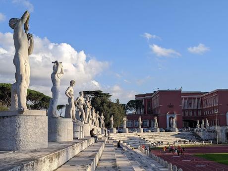 Le Foro italico et le Stadio dei Marmi à Rome - 62 photos de sculptures et d'architecture sportives au temps du fascisme mussolinien