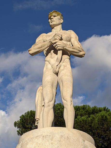 Le Foro italico et le Stadio dei Marmi à Rome - 62 photos de sculptures et d'architecture sportives au temps du fascisme mussolinien