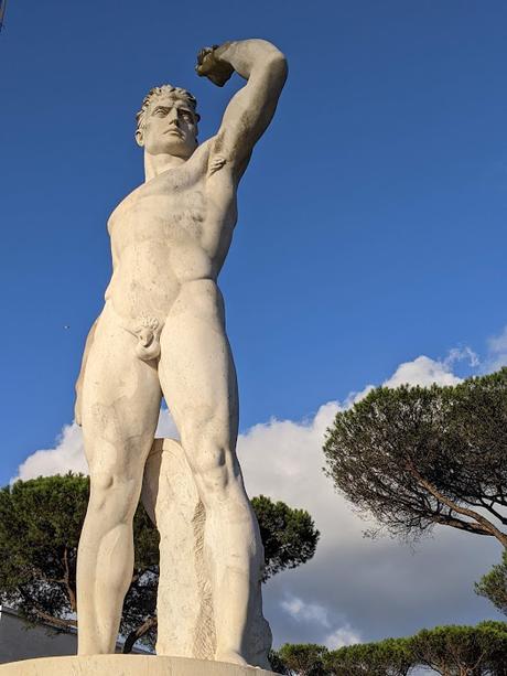 Le Foro italico et le Stadio dei Marmi à Rome - 62 photos de sculptures et d'architecture sportives au temps du fascisme mussolinien