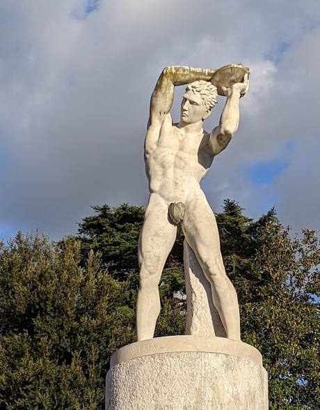Le Foro italico et le Stadio dei Marmi à Rome - 62 photos de sculptures et d'architecture sportives au temps du fascisme mussolinien