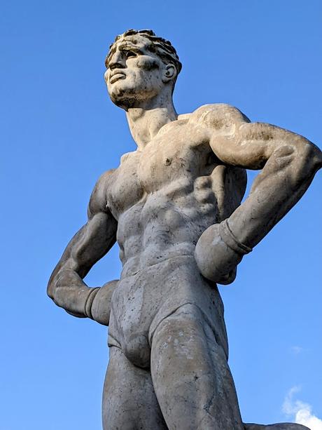 Le Foro italico et le Stadio dei Marmi à Rome - 62 photos de sculptures et d'architecture sportives au temps du fascisme mussolinien