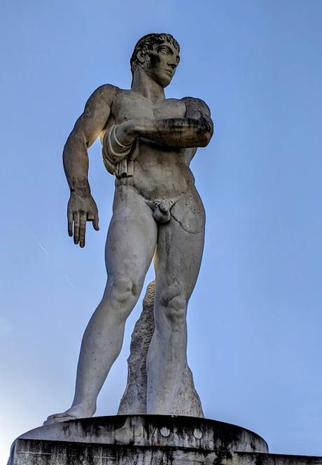 Le Foro italico et le Stadio dei Marmi à Rome - 62 photos de sculptures et d'architecture sportives au temps du fascisme mussolinien